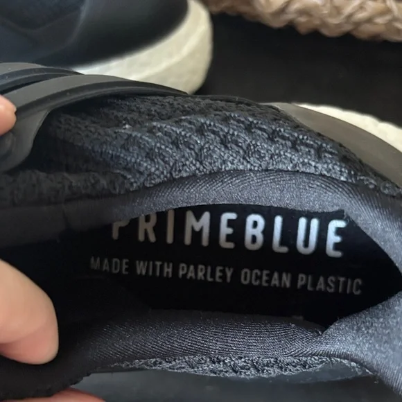 Adidas ultra boost women’s - Picture 3 of 11